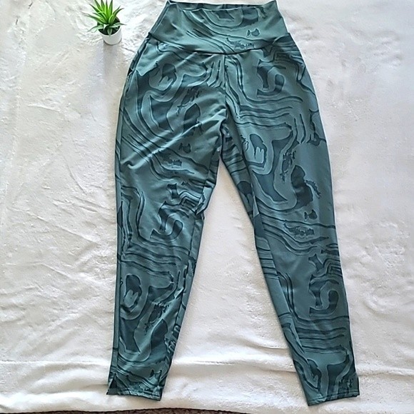Women's Gymshark Contouring High Waisted Legging Green Size Small Yoga Pants Fit - Picture 3 of 8